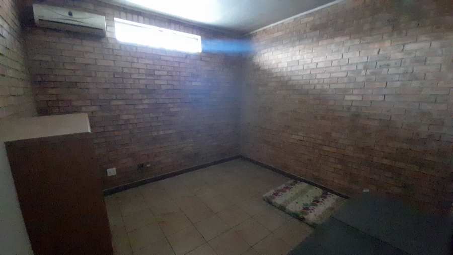 Commercial Property for Sale in Rustenburg Central North West